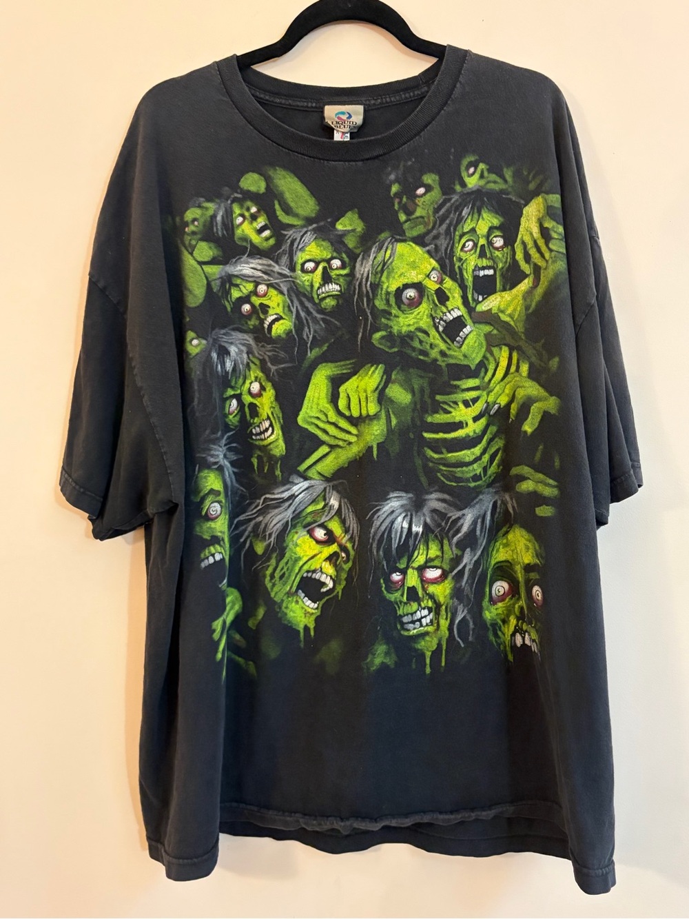 Liquid Blue Alstyle Classic Y2K Green Zombie Face Graphic Short Sleeve Shirt Top